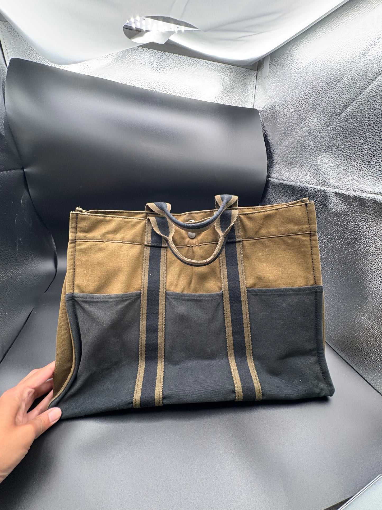 Hermès Fourre-Tout Tote-Two-Tone Olive & Black Canvas