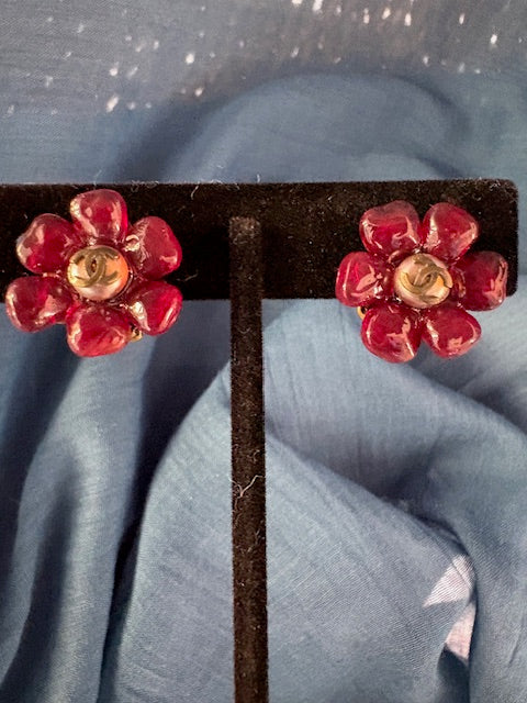 Chanel Camelia CC Earrings – Red Resin (Clip-On)