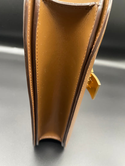 Box Medium Classic Box Camel