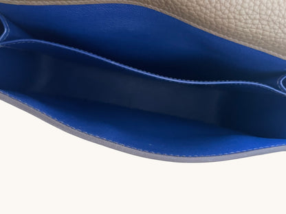 Hermes Beton Taurillon Clémence Exterior · Bleu Electrique Interior