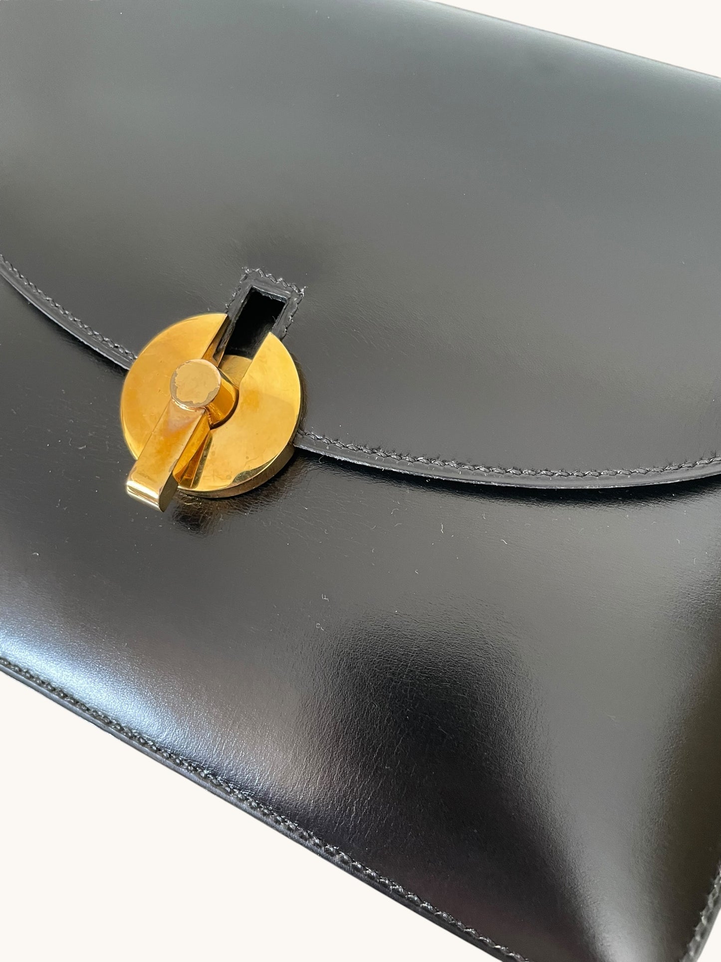Hermes Vintage Handbag in Black Box Calf Leather